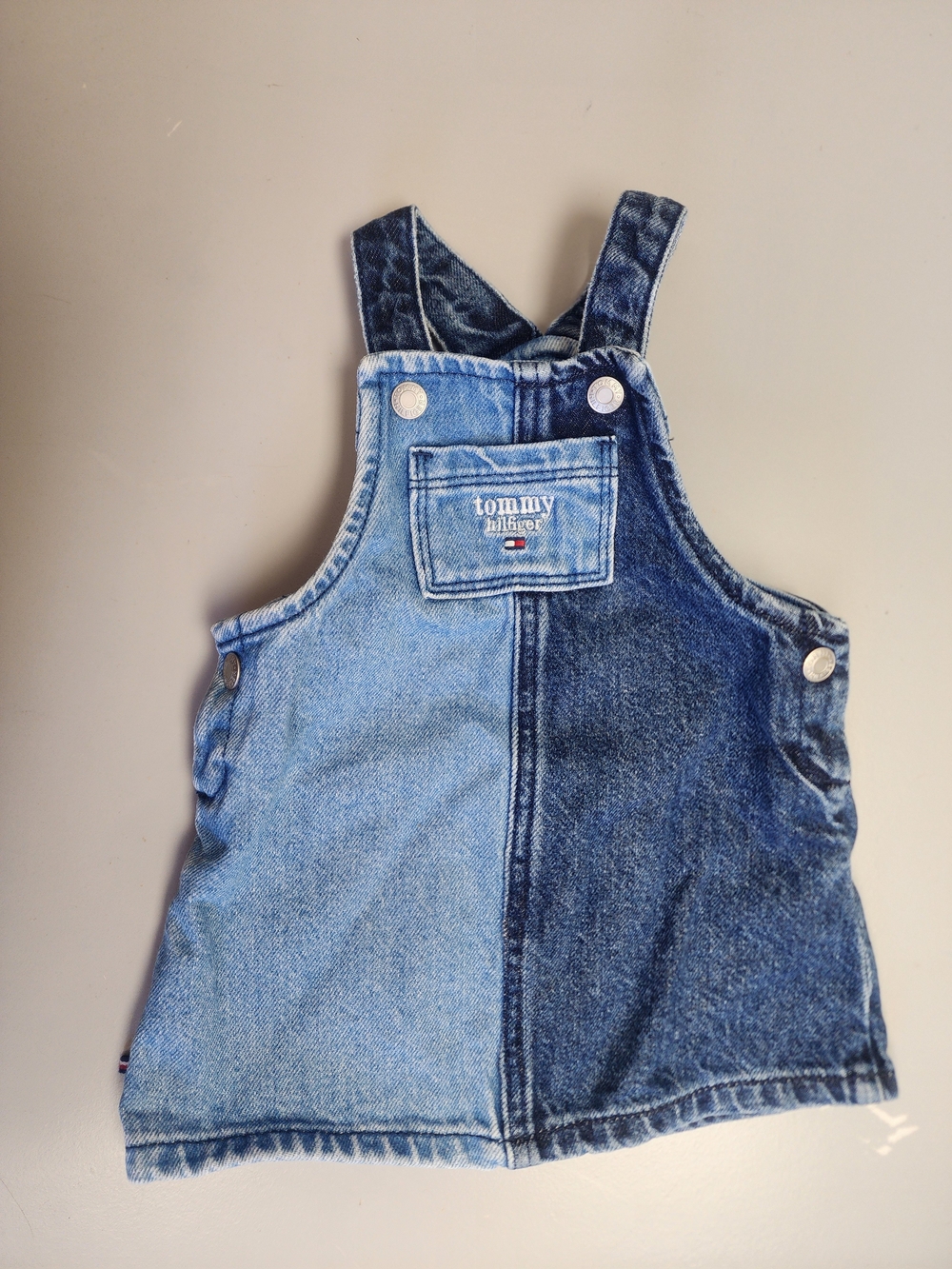 Tommy Hilfiger Kids Two-Tone Denim Pinafore Dress - Blue